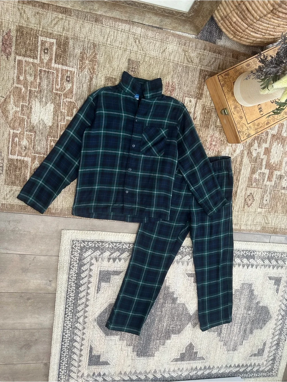 Old Navy Navy Green Plaid Kids Pajama Set Gender-Neutral Button-Front Size Mediu